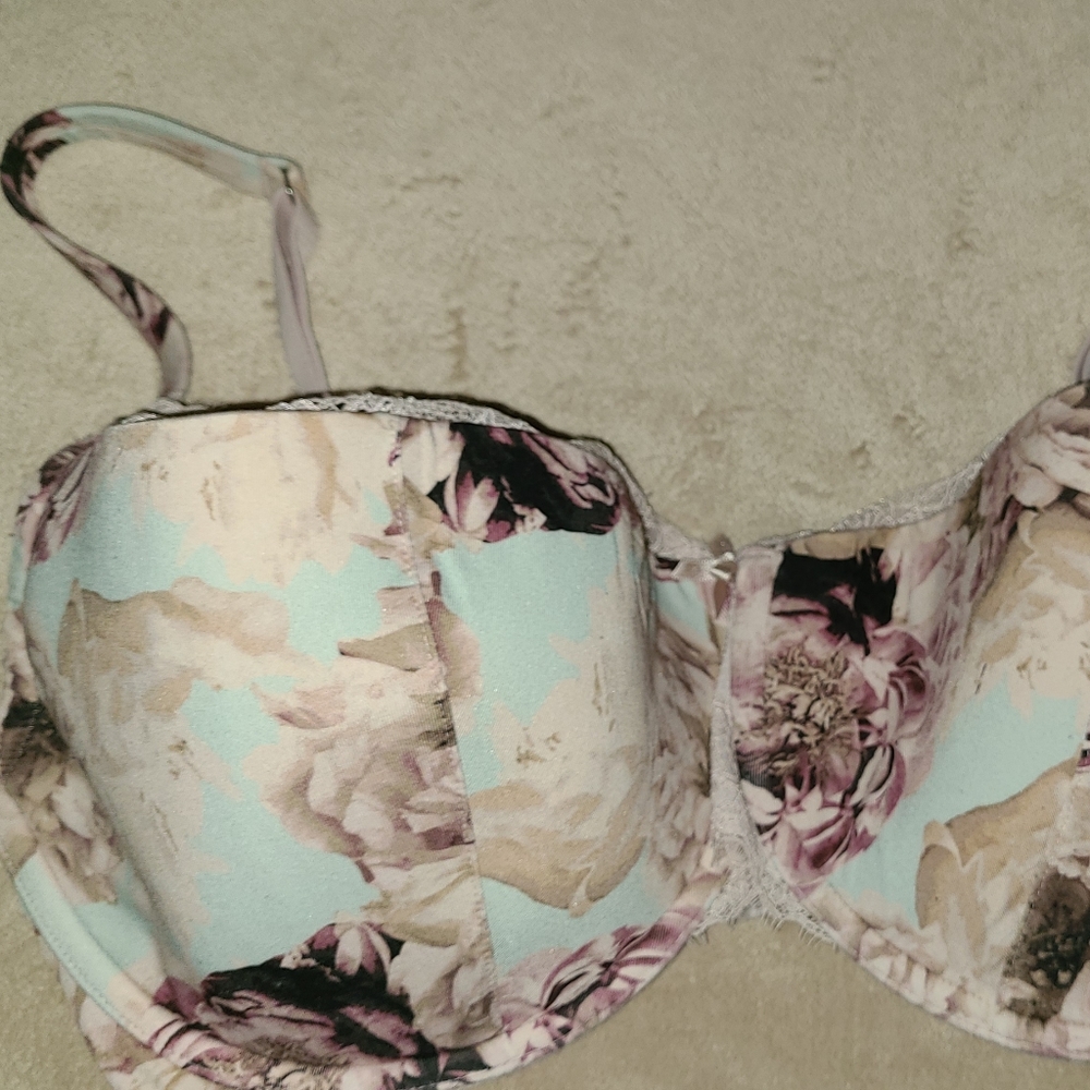 Cacique 40G bra